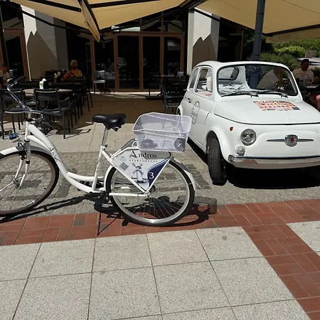 Andros Free Parking & Bicycle Świnoujście