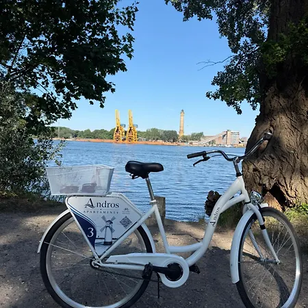 Andros Free Parking & Bicycle Apartamento *