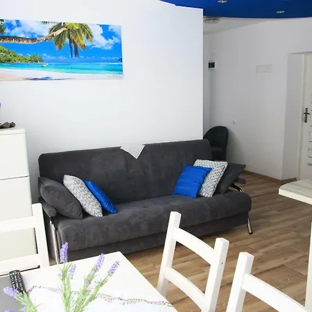 Andros Free Parking & Bicycle Apartamento
